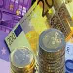 1247589985euros-300x222