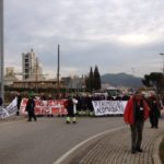 Els treballadors de Ciments Molins van tallar la N-340 durant mitja hora // Elisenda Colell