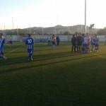 El partit es va finalitzar amb una petita tangana // Adrià Casaín