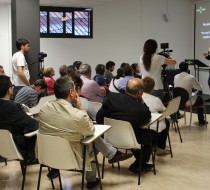 La inauguració es va realitzar a la sala de formació de Social Talent Work Center // Jose Polo